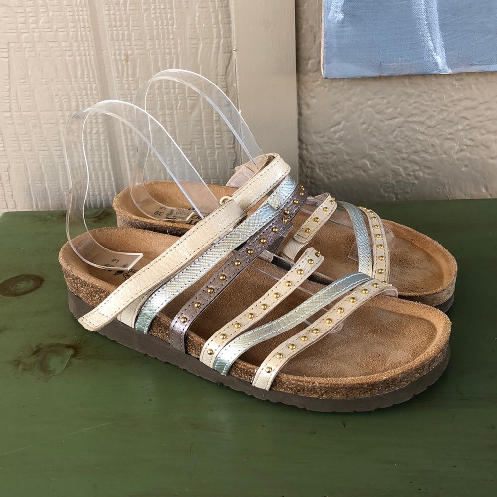 Naot Metallic Strappy Sandals Sz 39 👡